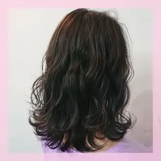 ミディアム カラー plum.所属・🍒前川 🍒のヘアスタイル