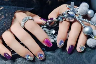 ネイル 高木 維麗絲のネイルデザイン