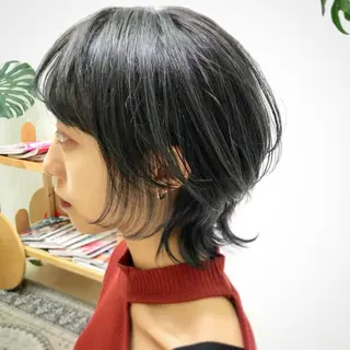 ショート カラー 平田 健一のヘアスタイル