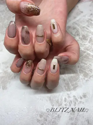 ネイル BLITZ Nail 岩田💅🏻✨のネイルデザイン