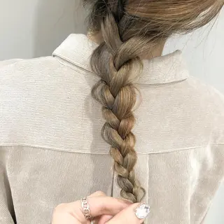 ロング カラー ヘアアレンジ 吉野 優子のマツエク・マツパデザイン