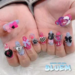 ネイル BLUEM所属・BLUEM さやかのネイルデザイン