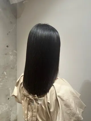 セミロング 吉田 佳乃子のヘアスタイル