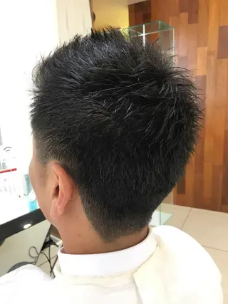 ショート 山口 篤志のヘアスタイル