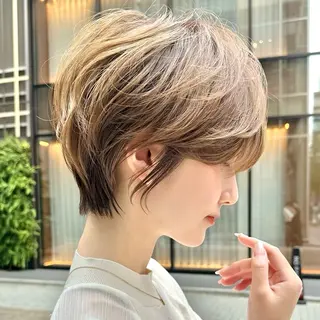 ショート VIEW OSAKA (旧 i.osaka)所属・似合わせショート特化 ×大阪心斎橋/みゅーのヘアスタイル