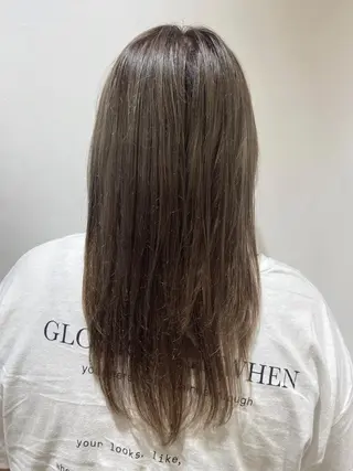 セミロング カラー 🐺ウルフ/レイヤー 似合わせ‎🤍沙羅のヘアスタイル