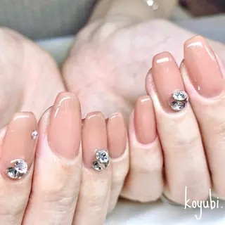 ネイル プライベートネイルサロンkoyubi.所属・新宿南口 hitomiのネイルデザイン