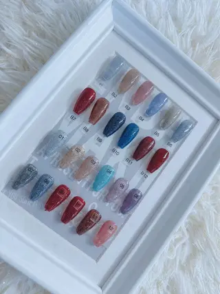 ネイル Azel nail 伊野麗のネイルデザイン