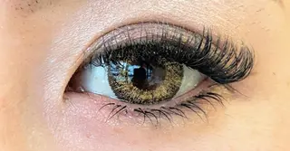 マツエク・マツパ アイデザイナー Key（ケイ）の眉毛・アイブロウイメージ