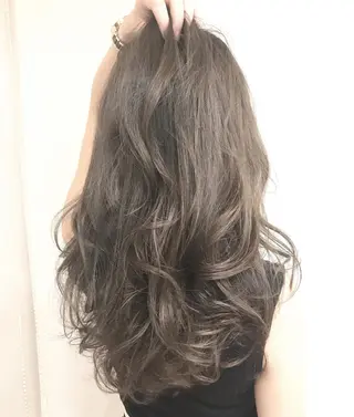 ロング ✨あなたのお悩み解消 美容師✨TOMOKAのヘアスタイル