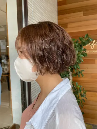 ショート カラー パーマ 【AMANEQ】 yuka🦋のヘアスタイル