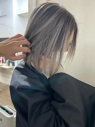 ショート カラー ヒカ/外国人風 デザインカラーのヘアスタイル