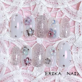 ネイル 稲垣 江梨花のネイルデザイン