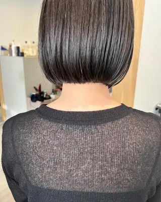 ショート カラー ミディアムパーマ /癖毛パーマのヘアスタイル