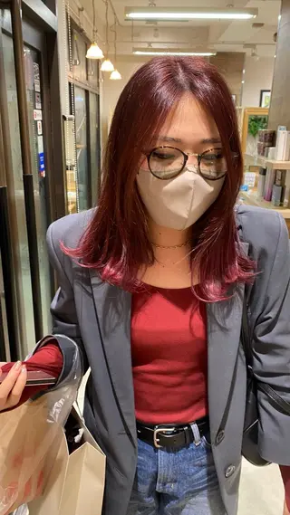 ミディアム rika 🪄透明感/艶髪のヘアスタイル