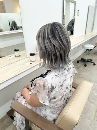 ミディアム カラー 🌈ディレクター🌈 徳松優希のヘアスタイル