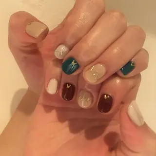 ネイル illfrere所属・illfrere イルフレール🌙のネイルデザイン