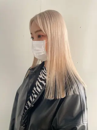 セミロング カラー yurika☁️ 似合わせ｜レイヤーのヘアスタイル