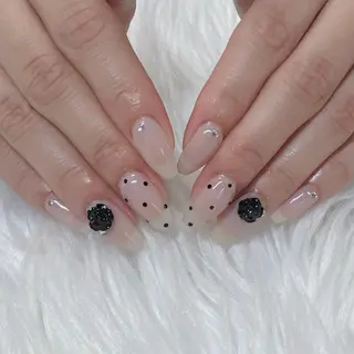 ネイル Momo 【パラジェル取扱店】のネイルデザイン