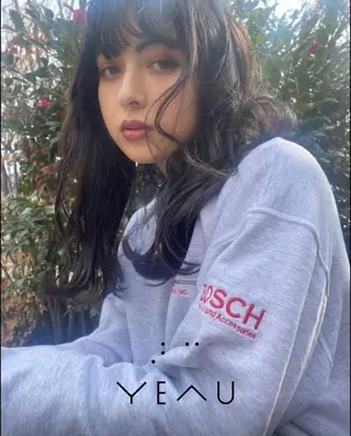ロング yeau plus/ ショウカのヘアスタイル