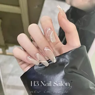 ロング H3 ネイル サロンのネイルデザイン