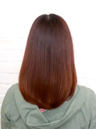 カラー 下池 紗加のヘアスタイル