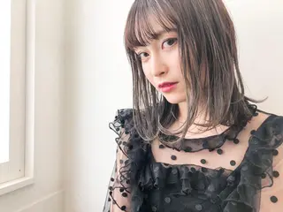 ミディアム シンタニナオト /梅田茶屋町のヘアスタイル
