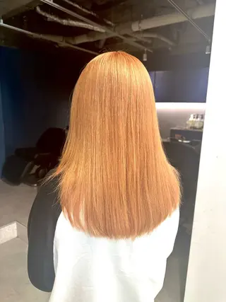 セミロング カラー 💖ハイライト/ハイ トーン💖MIKIのヘアスタイル