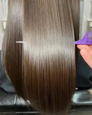 ミディアム カラー Kvell&Co.所属・ハイトーン カラーのヘアスタイル