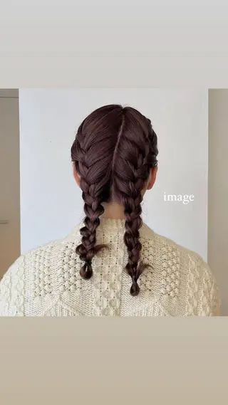 セミロング カラー ヘアアレンジ DIFINOaoyama所属・🎧ayaka/ボブ /透明感カラー🩵のヘアスタイル