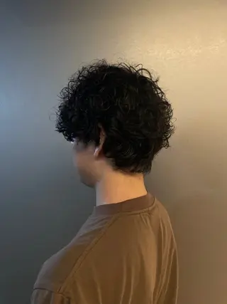 ショート パーマ メンズ 吉田一輝 外国人パーマのヘアスタイル