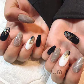 ネイル UrakoNail 《nail》のネイルデザイン