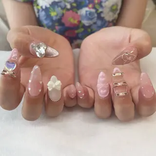 ネイル 💎🐰 saki. m 🐰💎のネイルデザイン