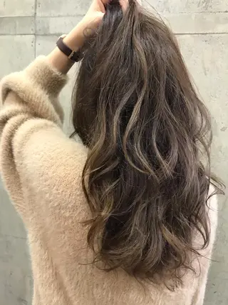 セミロング HANA by RIZのヘアスタイル