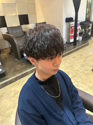 パーマ メンズ 倉内 海哉のヘアスタイル