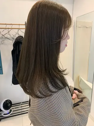 セミロング カラー moeka レイヤー /艶カラー/韓国のヘアスタイル