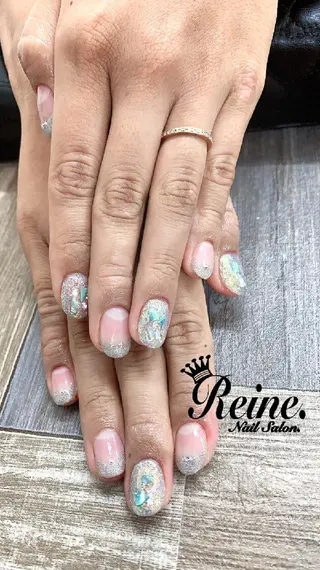 ネイル Nailsalon Reine所属・玉栄 伶奈のネイルデザイン