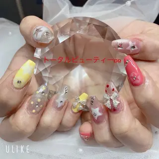 ネイル トータルビューティー CQのネイルデザイン