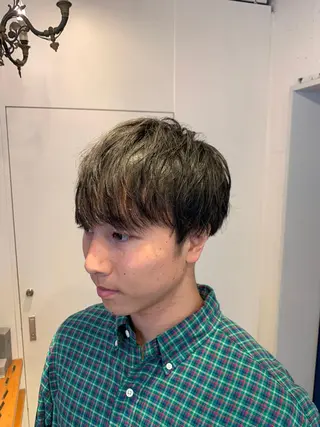 ショート メンズ グランジヘア 無造作ヘアHYUGAのヘアスタイル