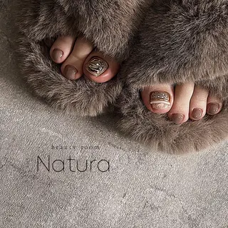 ネイル マツエク・マツパ アイブロウ beautyroom Naturaのネイルデザイン