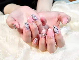 ネイル ＤI'A ネイルサロンのネイルデザイン