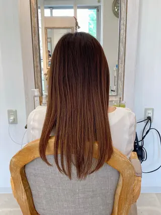 セミロング ブリーチなし✨艶髪 カラー𓃲YAGIのヘアスタイル