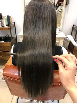 ロング カラー \脱・うねり& 広がり/gite菊のヘアスタイル