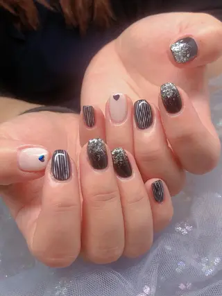 ネイル ハク キのネイルデザイン