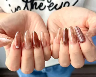 ネイル Salute本店 🦋仲原里佳のネイルデザイン