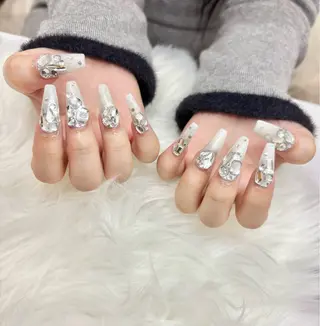 ネイル Angie Nail所属・Angie Nail CHIYURIのネイルデザイン