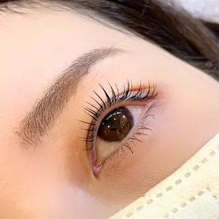 マツエク・マツパ EYEVY BEAUTY SALON所属・EYEVY 門前仲町のエステ・リラクイメージ