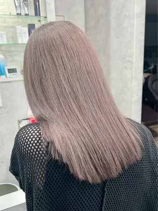 ミディアム カラー SEINA️️/烏丸 ブリーチ/ハイトーンのヘアスタイル