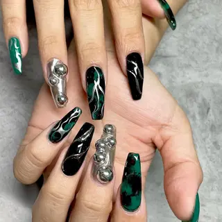 ロング ネイル chilli pepperのネイルデザイン