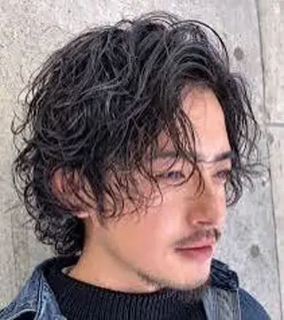 パーマ Ang　関 貫太郎のヘアスタイル